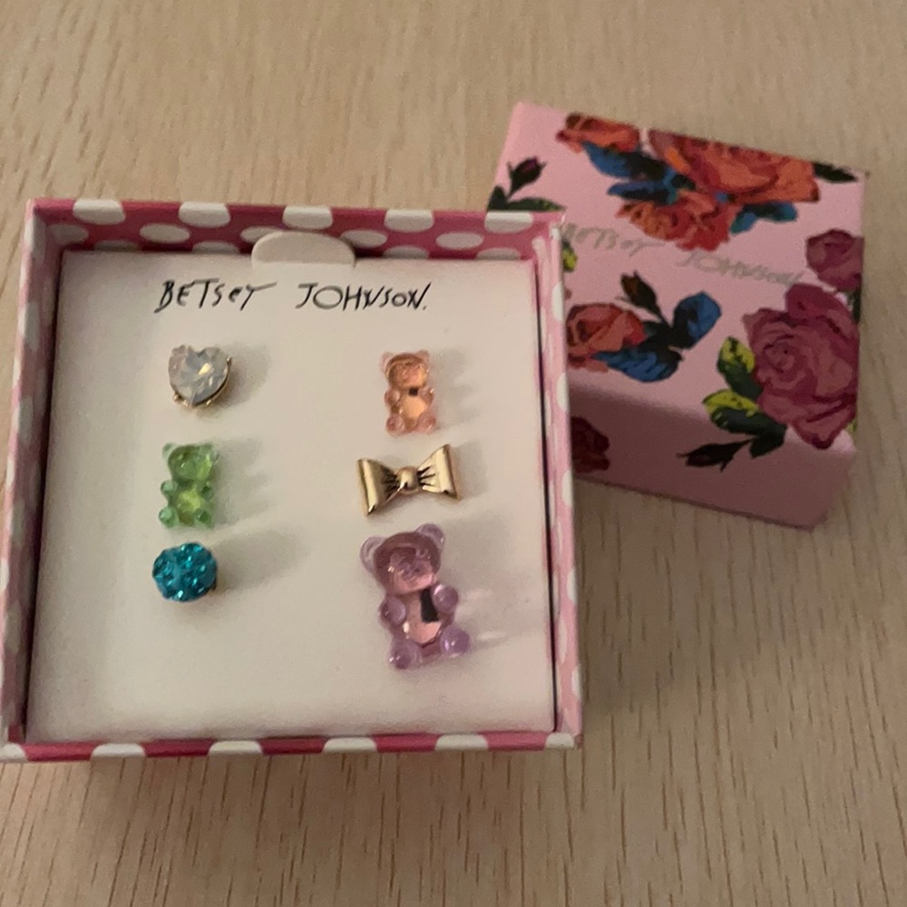 Betsey Johnson Gummy Bears Mismatch Stud